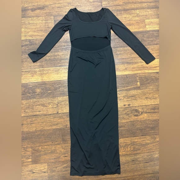 SHEIN Classic Black Cut out dress - Picture 1 of 3